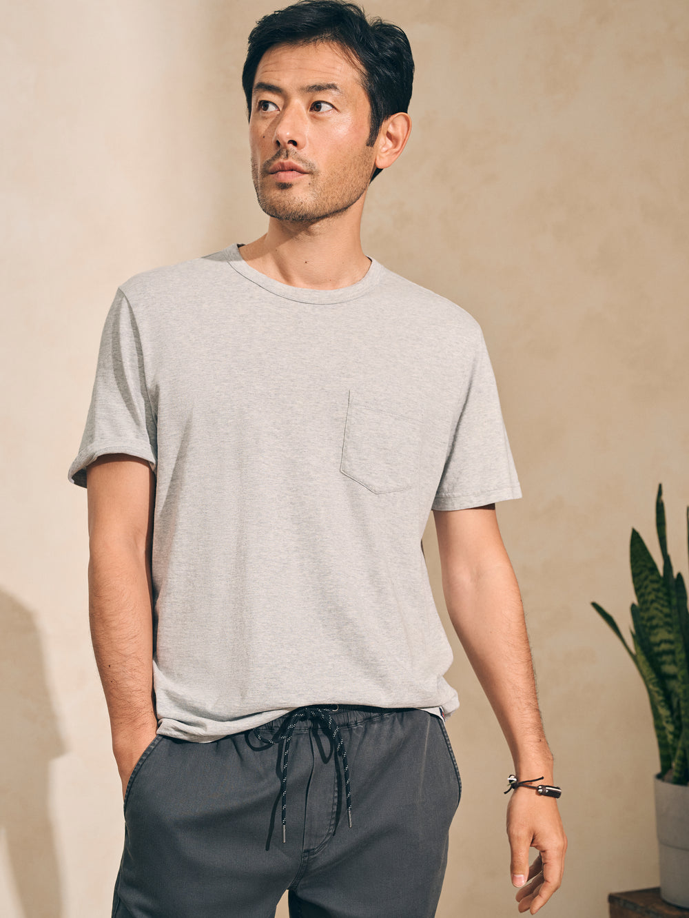 Faherty Sunwashed Pocket Tee