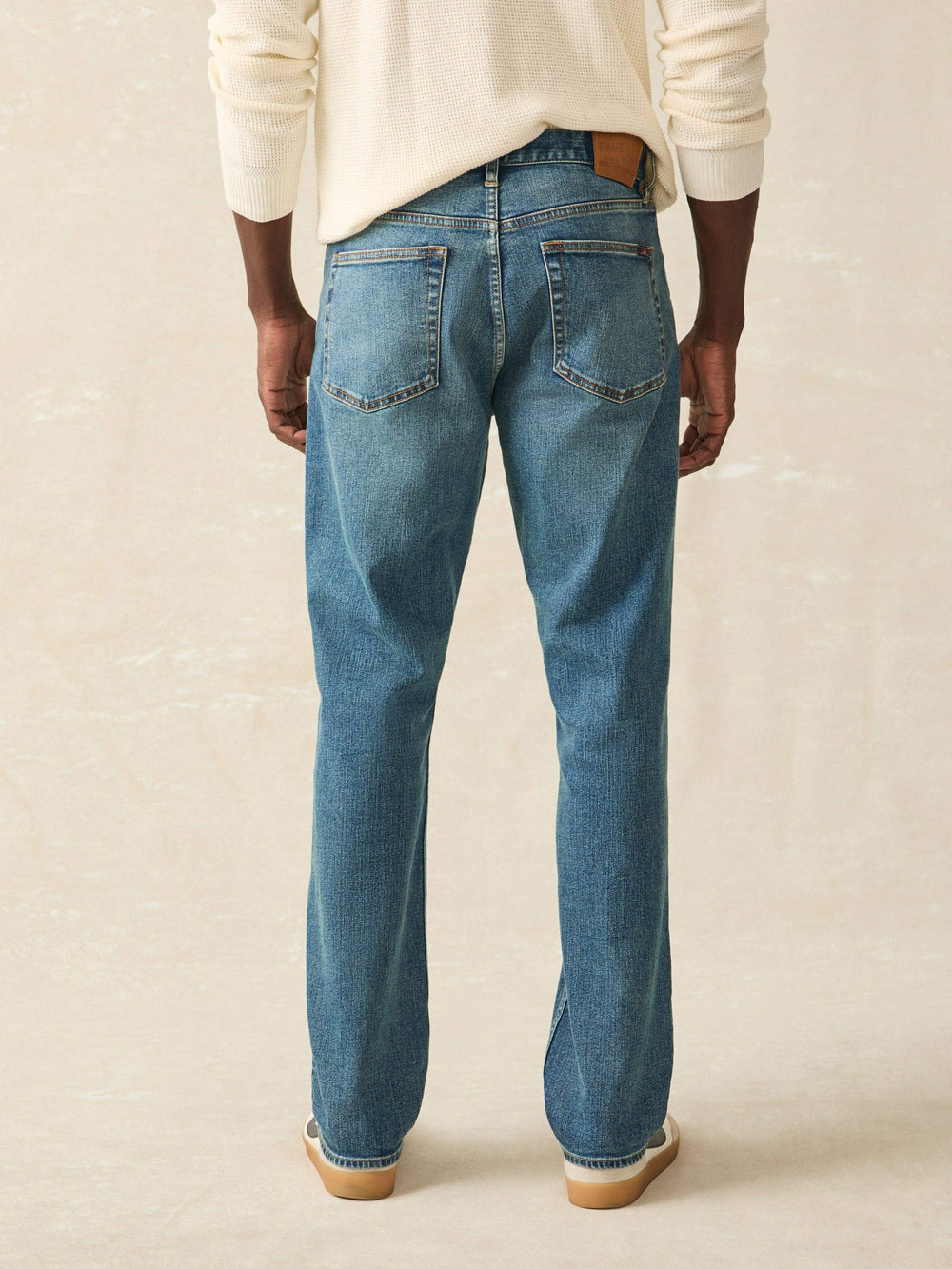Faherty Slim-Straight Organic Cotton Denim East Lake Wash MDF2421