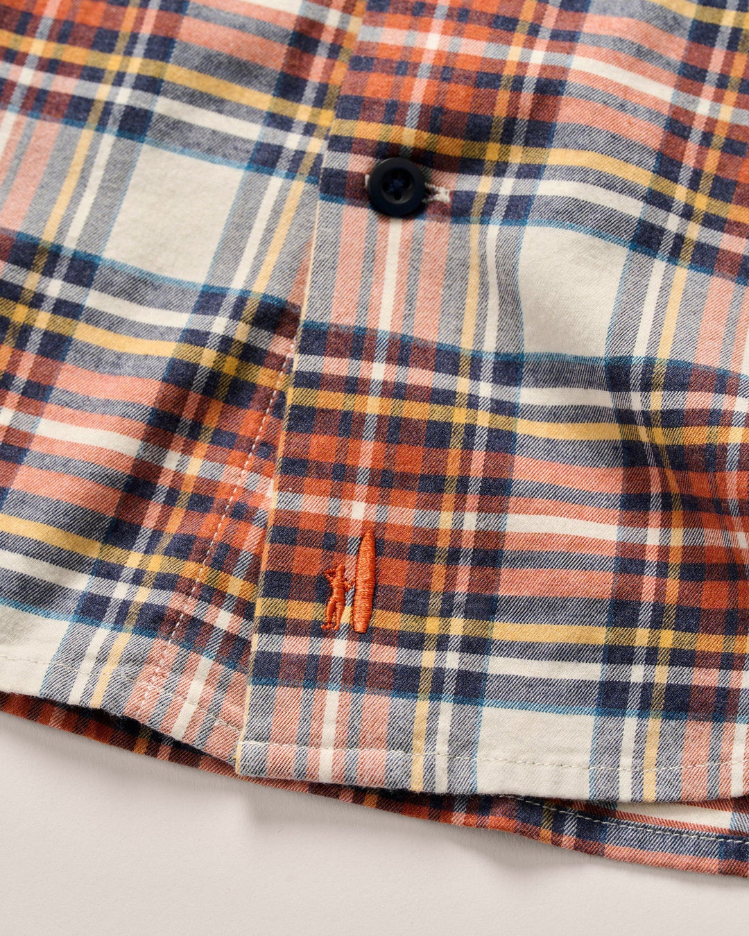 Knick Performance Flannel Button Down Shirt