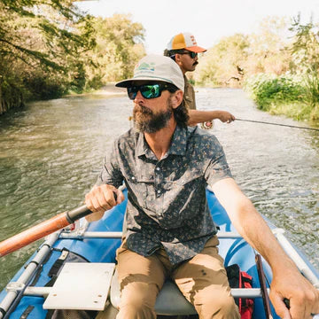Howler Bros. Aperture Tech Strapback Bahía de Howler: Stone 1610