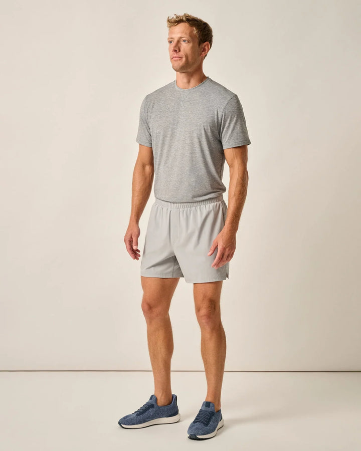Johnnie-O Strides Lightweight Workout Shorts Seal JMSH100040