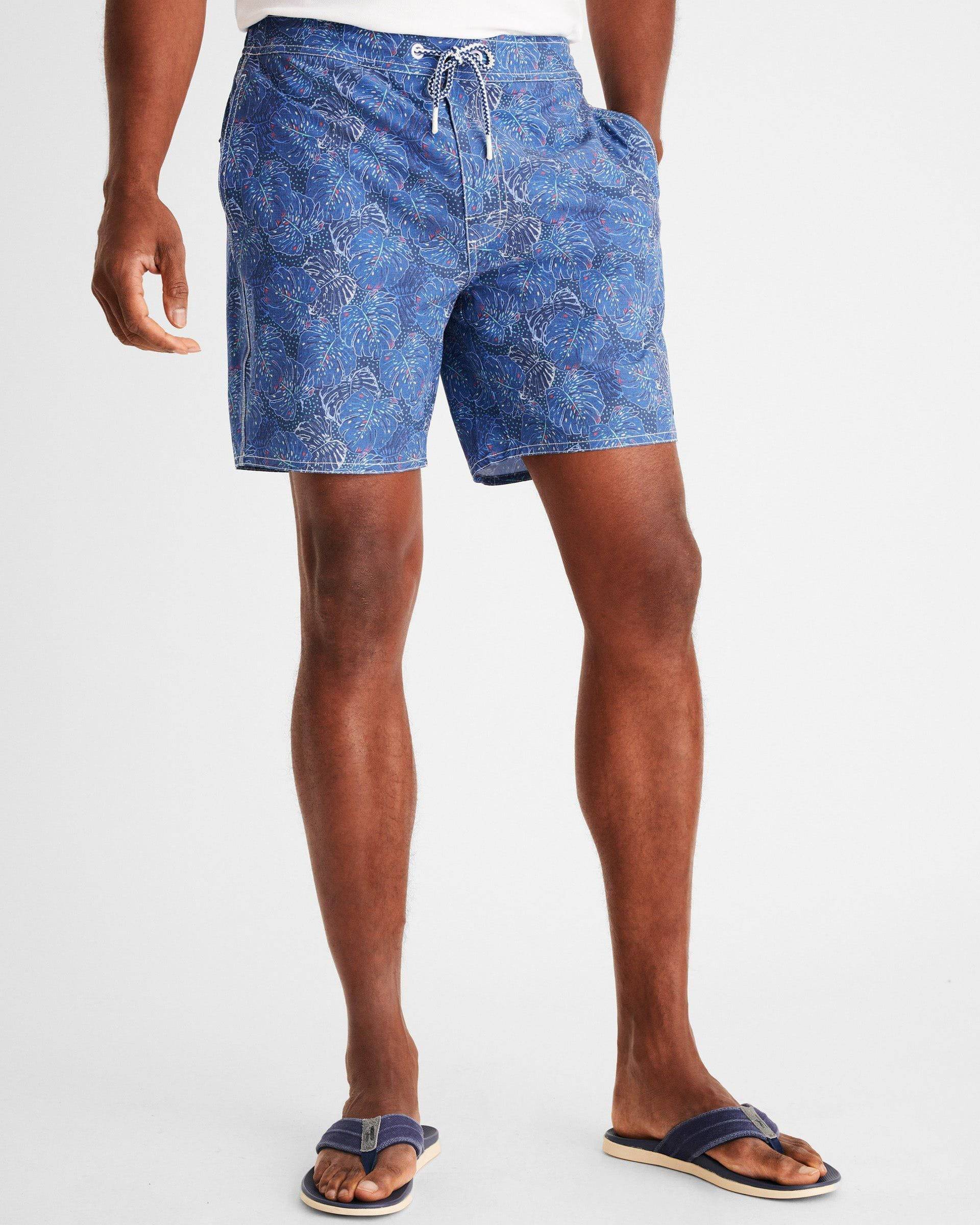 Johnnie-O Bongo Half Elastic 7" Surf Shorts